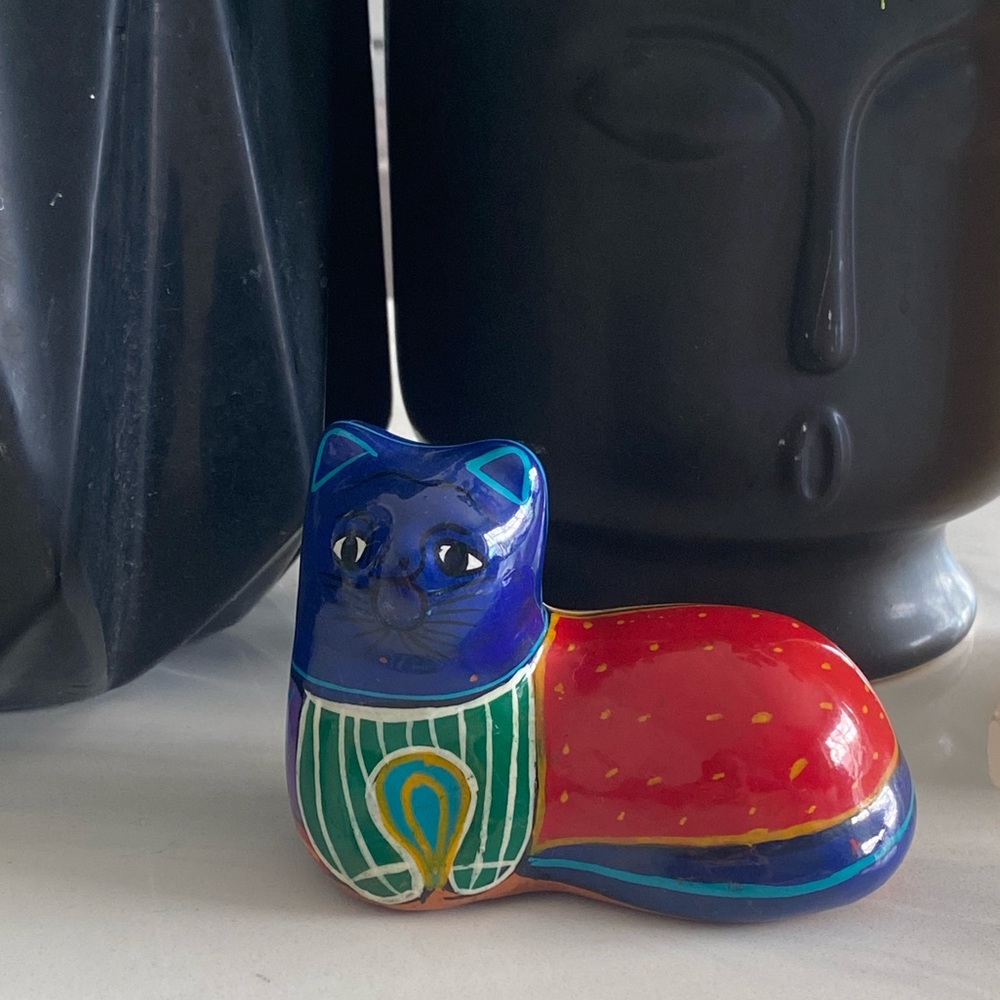 Handpainted Folk Art Terracotta Cat